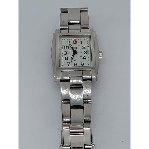 Swiss Army Watch - Classic Design with Silver Band - Picture 2 of 6